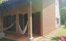 Casa Helena Barequeçaba